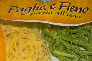 Vitel la tava cu rozmarin si fettuccine