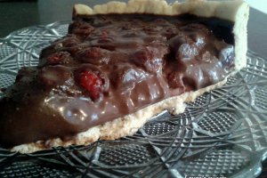 Tarta cu ciocolata si zmeura