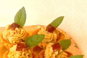 Tortulete cu crema de ciuperci