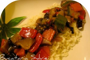 Orez chinezesc cu legume