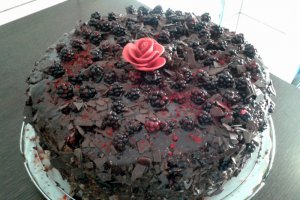 Tort rosu  & negru