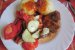 Ceafa de porc cu galuste de cartofi, sos de ardei si salata tricolora-3