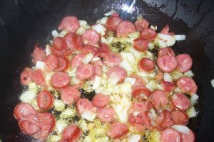 Paste cu cabanos si smantana