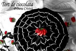 Tort de ciocolata