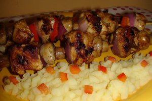 Frigarui de pui cu ciuperci