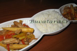 Pui cu legume- mancare chinezeasca