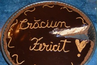 Tarta cu unt de arahide si ciocolata