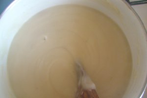 Ciulama cu pui, ciuperci si usturoi