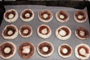 Ciuperci umplute