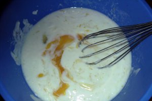 Briose cu ciocolata si ananas