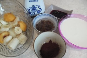 Inghetata din iaurt natural si pulpa de fructe