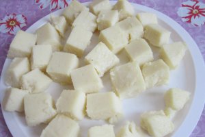 Gris cu lapte cu sirop caramel