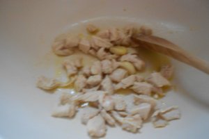 Linguine con pollo e mozzarella