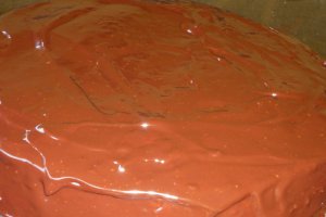 Tort glazurat de ciocolata