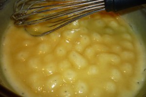 Prajitura cu crema de vanilie si cafea