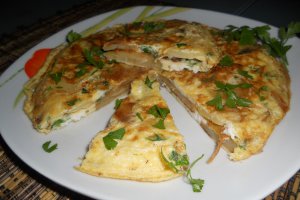 Tortilla de patatas(omleta spaniola cu cartofi)