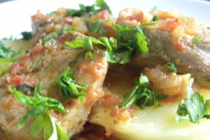 Muschiulet de porc cu sos de mere