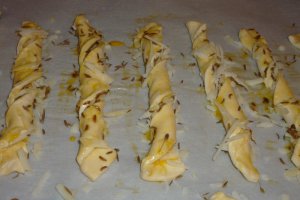 Rasucele cu cascaval si chimen