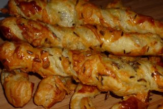 Rasucele cu cascaval si chimen