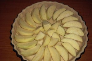 Tarta alsaciana cu mere