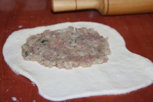 Geantak (Placinta cu carne tatareasca)