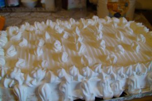 Tort cu mere si crema de zahar ars