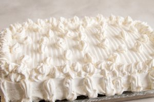 Tort cu mere si crema de zahar ars
