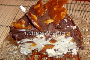 Inghetata cu ciocolata si praline