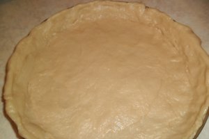 Tarta cu prune si crema de nuci