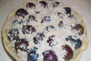 Tarta cu prune si crema de nuci