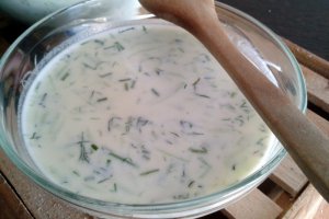 Supa bulgareasca Tarator