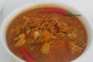 Tocanita de ardei cu piept de pui