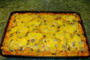 Pizza cu mozzarella