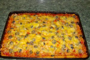 Pizza cu mozzarella