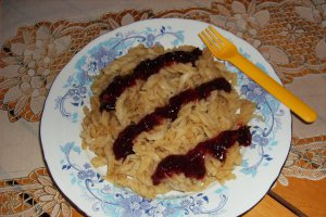 Paste cu pesmet si magiun
