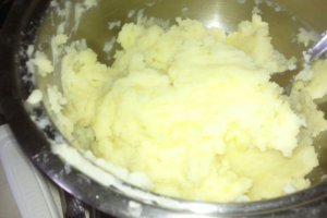 Galuste dulci cu prune
