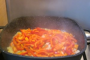 Pui cu legume, curry si orez
