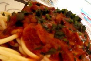 Spaghete cu sos si ciuperci