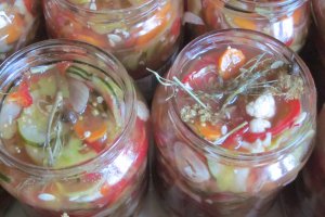 Salata mixta pentru iarna