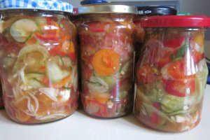 Salata mixta pentru iarna