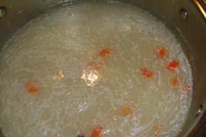Ciorba de curcan cu tarhon