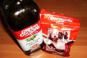 Piept de pui cu sos si paste