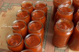 Ketchup foarte iute