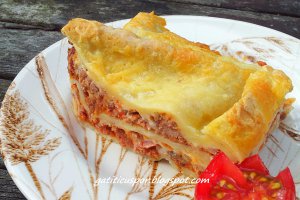 Lasagna cu paste de casa si sos Bechamel