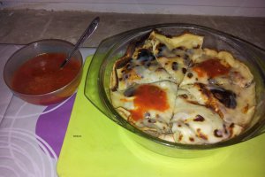 Clatite cu pui si ciuperci