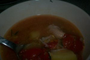 Ciorba de porc cu rosii cherry