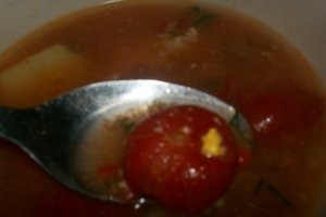 Ciorba de porc cu rosii cherry