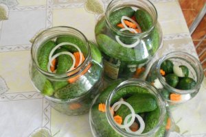 Castraveti in otet