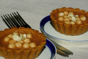 Minitarte cu caramel