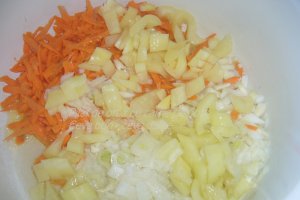 Pilaf de orez cu carne de porc